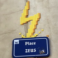 z r 4 